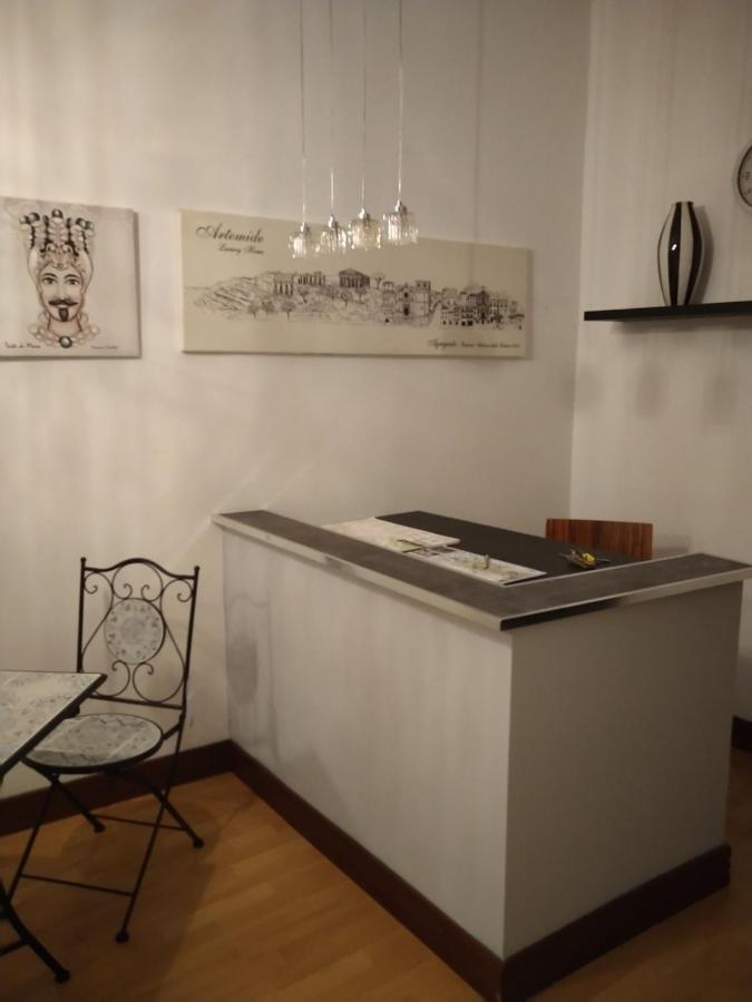 Artemide Rent Bedrooms Agrigento Kültér fotó